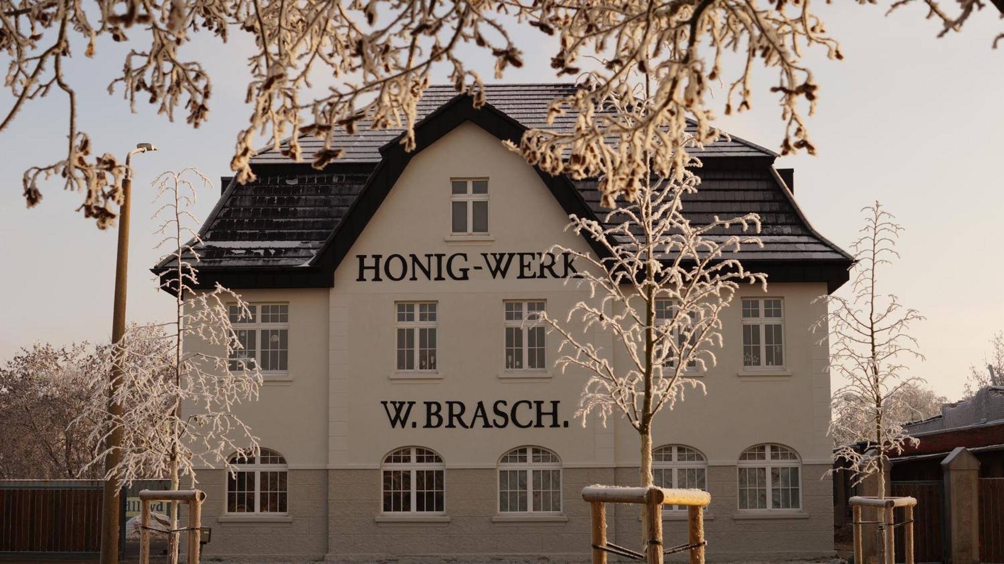 Ferienwohnung Remise Brasch - Zwischen Bahnhof Und Elbe Wittenberge Exterior foto